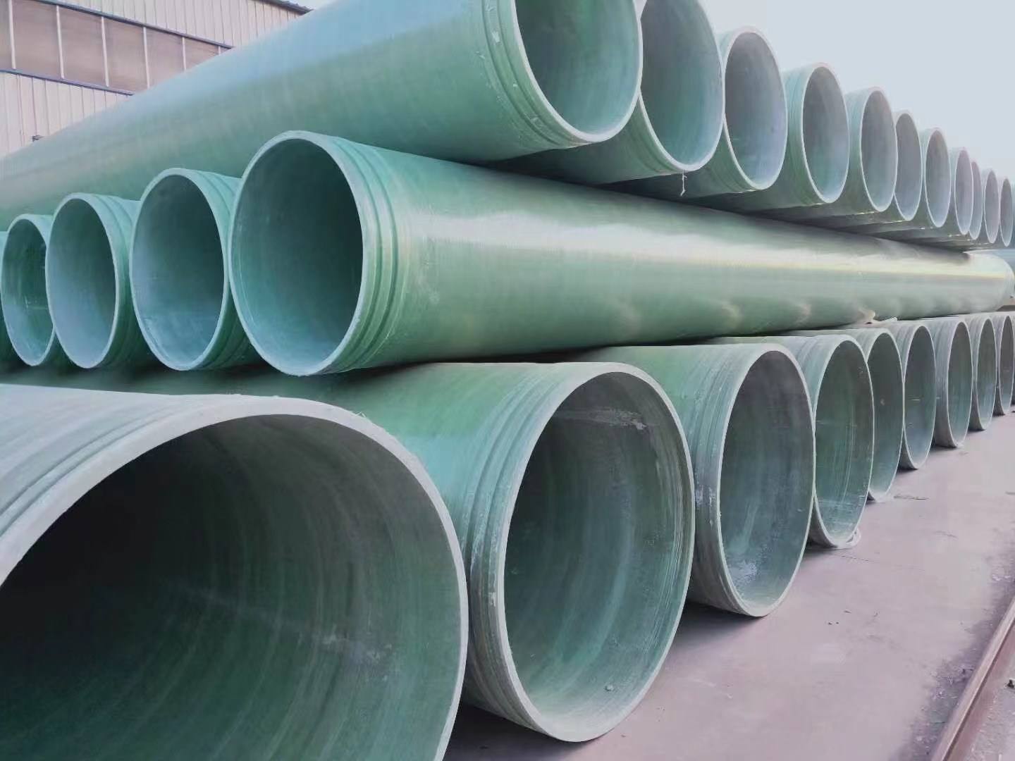 山東玻璃鋼夾砂管道生產(chǎn)廠家